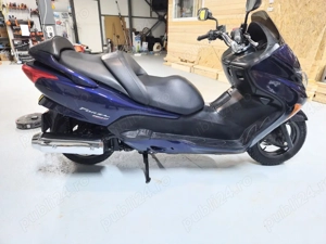 Honda Forza 250 - imagine 4