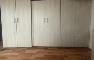 Vand dresing compus din trei corpuri.