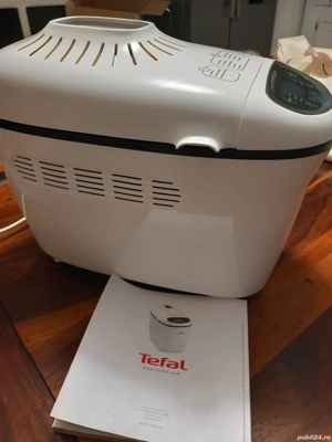 Masina pentru pâine 