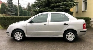 Vând mașină Skoda Fabia in stare foarte bună.