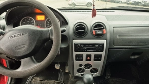 Vând Dacia Logan anul 2005, 1.4 Benzină, unic proprietar - imagine 5