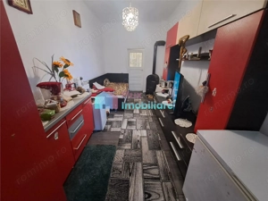 Casa zona centrala - imagine 14