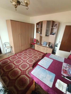 Proprietar,Vand in Zona Gara de Nord,Apartament 2 camere,etajul 3, Confort 2, are 40 Mp,De Vazut ! - imagine 2