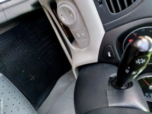 Hyundai Accent  - imagine 2