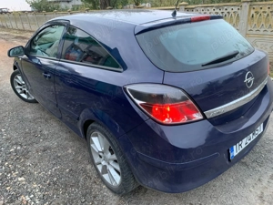 Opel Astra H GTC 1.7 CDTI - imagine 4