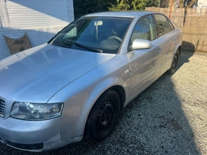 Vând Audi A4 B6 an 2004 inmatr Ro 1.6 benzină acte valabile iunie 2026 - imagine 2