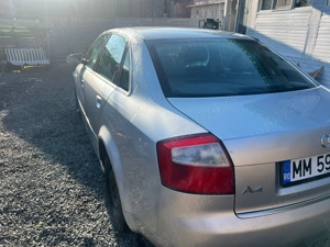 Vând Audi A4 B6 an 2004 inmatr Ro 1.6 benzină acte valabile iunie 2026 - imagine 3