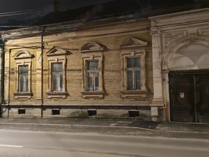 Casa mare cu 6 camere central - imagine 4