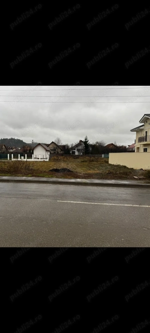 Teren de vânzare în  Cristian 