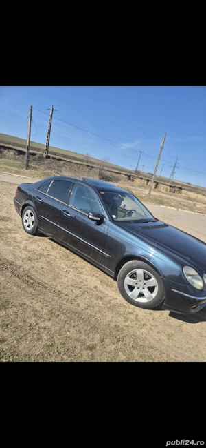 Mercedes-Benz E270 - imagine 6