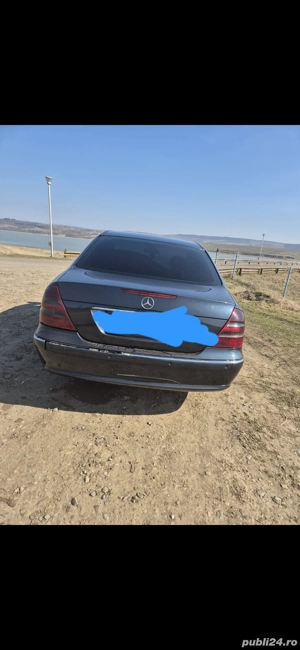 Mercedes-Benz E270 - imagine 3