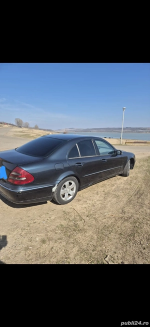 Mercedes-Benz E270 - imagine 2