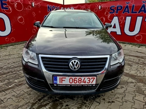Volkswagen Passat 1.6 TDI Comfortline - RATE de la 530 Lei pe Luna - imagine 8