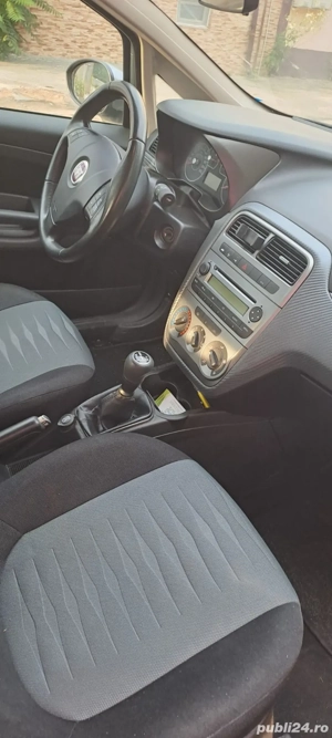Fiat Punto 2009.84000km,masina se poate verifica pe card vertical. - imagine 2