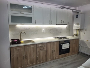 Închiriez apartament