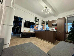 Apartament de  #206;nchiriat  #238;n Pia #539;a Roman #259; - Loca #539;ie Central #259; - imagine 8