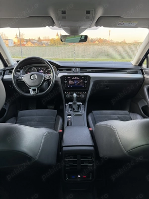 Volkswagen Passat Variant 2.0 4Mot DSG Highline - imagine 4