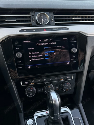 Volkswagen Passat Variant 2.0 4Mot DSG Highline - imagine 12