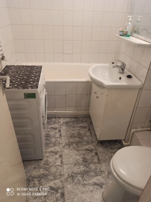 Închiriez apartament cu o camera, zona Port - imagine 5