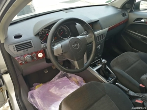 Opel Astra H 2004, motor Z16XEP, întreținută, preț negociabil - imagine 10