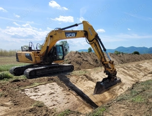 Excavator JCB + 3D Trimble