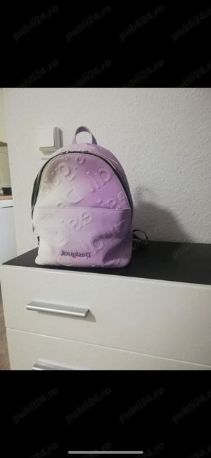 Vând rucsac nou DESIGUAL 300 RON