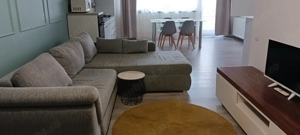 Închiriez apartament  - imagine 9