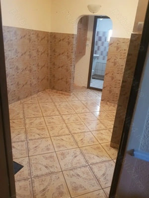 Vand Apartament 2 camere - imagine 2