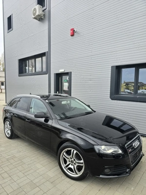 Audi A4 B8 Automat Navi Euro 5 2011 