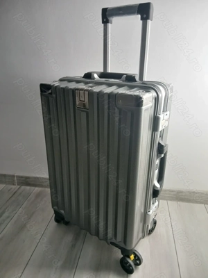 Valiză de mână ușoară de 20 de inch cu cadru din aluminiu - imagine 4