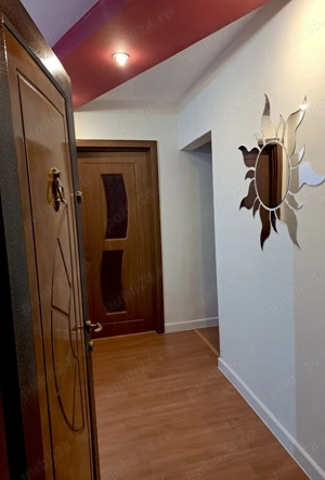 Vânzare -Apartament 4 camere , etaj 1 loc Aninoasa jud Hunedoara 