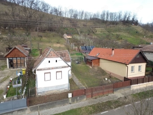 Casă  la țară in Transilvania - sat sasesc Păucea, jud. Sibiu - imagine 5