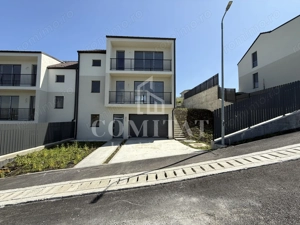 Case cuplate finalizate la intrare în Chinteni