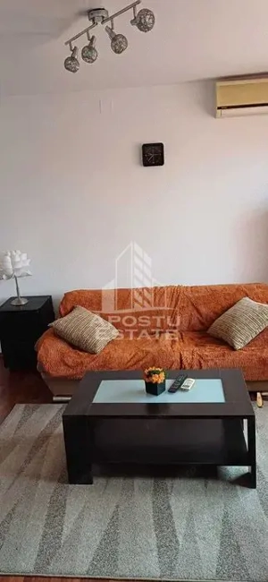 Apartament cu 2 camere, etaj 4 cu acoperis, zona Dacia - imagine 2