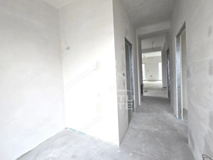 Jumatate de duplex, Parter + Etaj, 5 camere si 2 bai, Sag - imagine 12