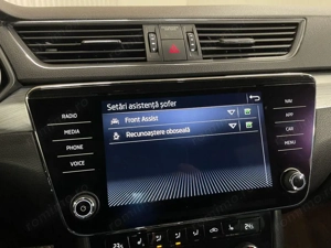 Skoda Superb - imagine 16