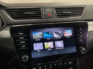 Skoda Superb - imagine 18