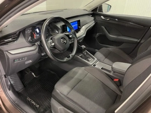 Skoda Octavia - imagine 5