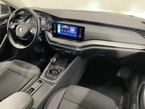 Skoda Octavia - imagine 8