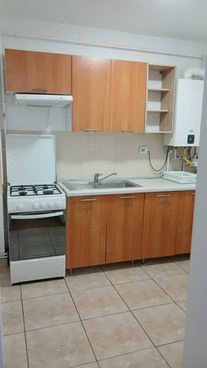 Pe Aleea Expozitiei,inchiriez apartament cu 2 camere decomandat, etaj1, mobilat si utilat - imagine 4