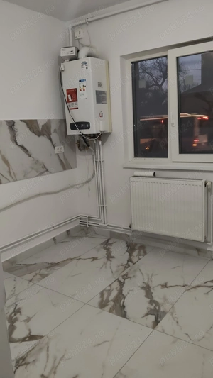 Ap la parter inalt 4 camere renovat nou centrala gaz Freidorf