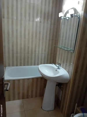 Proprietar închiriez garsoniera Decebal  - imagine 4