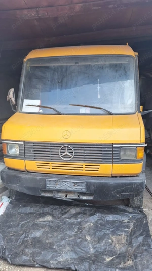 Autoutilitara Mercedes  - imagine 2