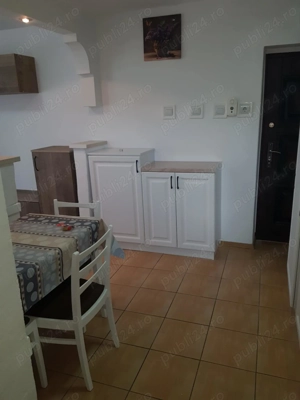 Inchiriez apartament cu 2 camere - imagine 3