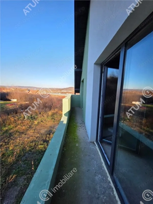 Casa cu 5 camere si gradina de 415 mp din Selimbar in Sibiu - imagine 11