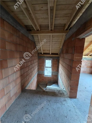 Casa cu 5 camere si gradina de 415 mp din Selimbar in Sibiu - imagine 18