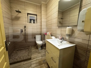 Casă individuală 5 camere de închiriat – 250 mp utili, zonă Centrală - imagine 12