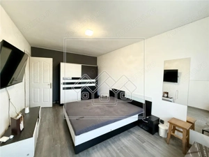 Apartament - 3 cam, et intermediar, balcon, 69 mp - Vasile Aaron