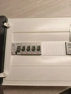 Electricianul tau - imagine 2