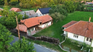 Vând teren cu proiect de casă. - imagine 3